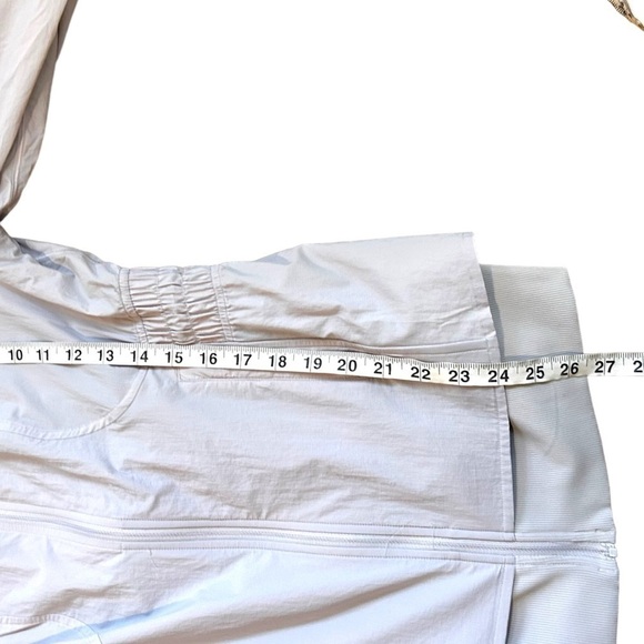 Lululemon Sights Seen Jacket-  Chrome 2020 - Picture 14 of 14